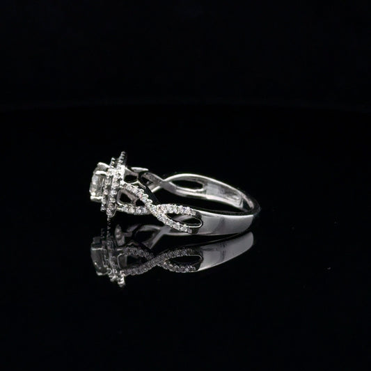 LADIES DIAMOND RING