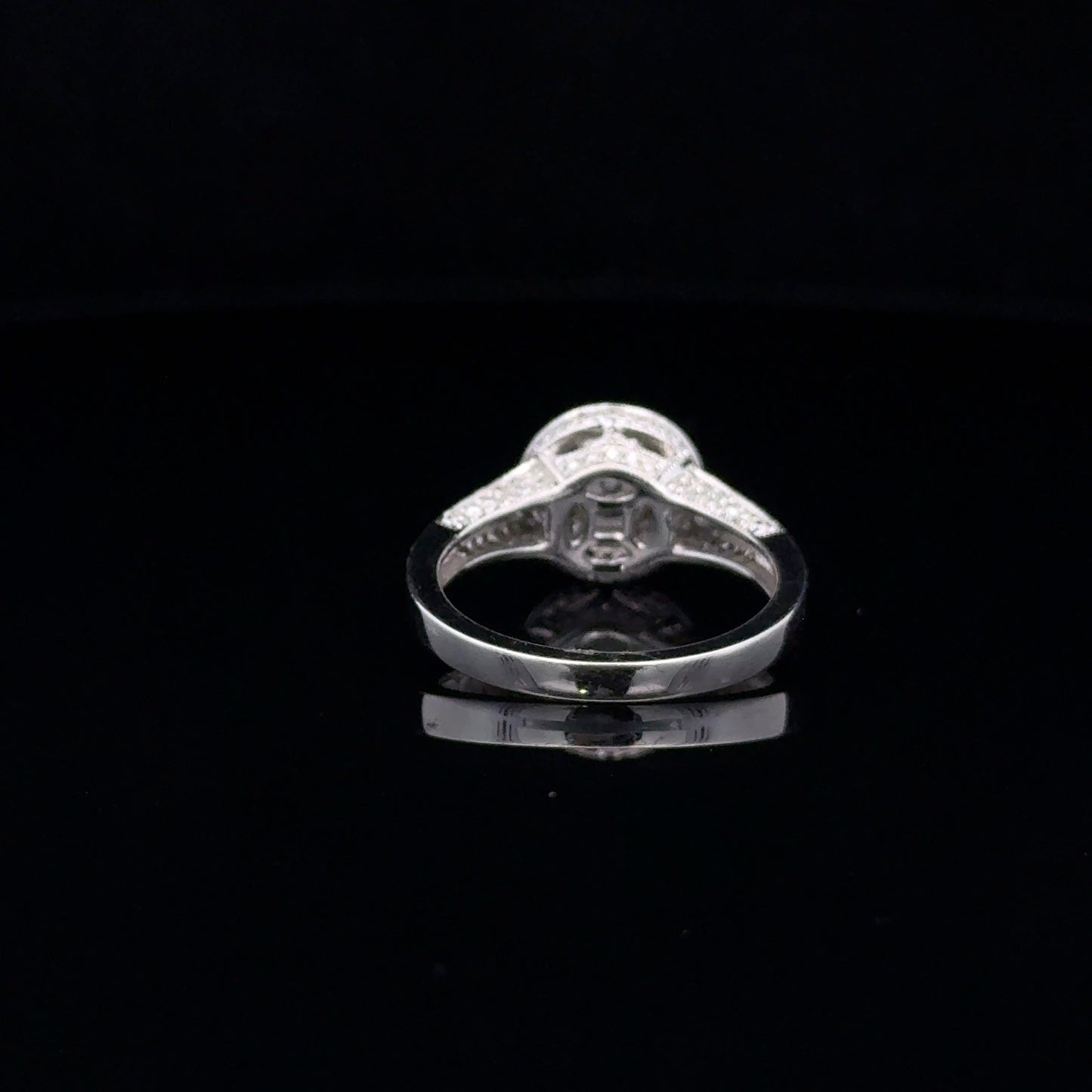 LADIES DIAMOND RING