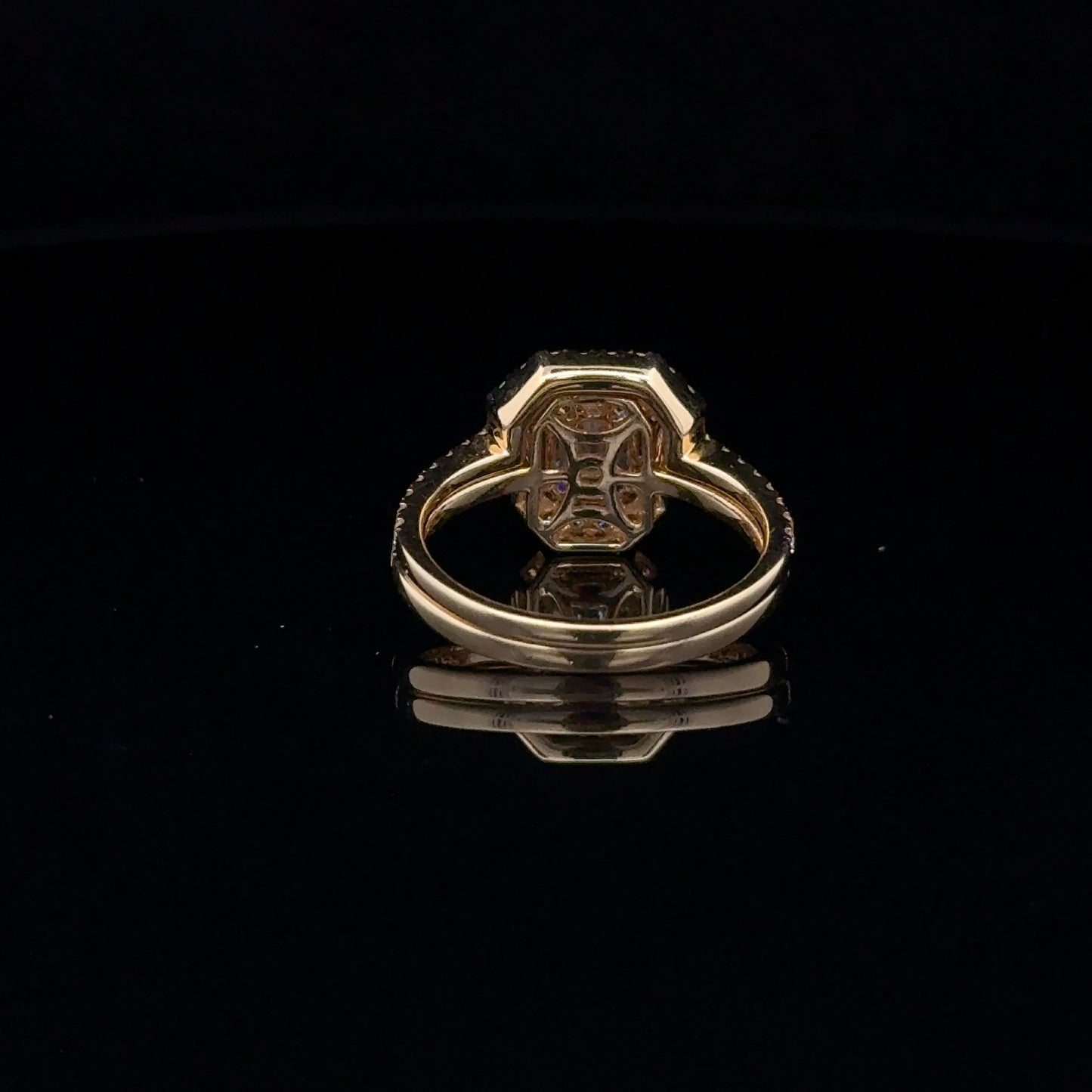 LADIES DIAMOND RING