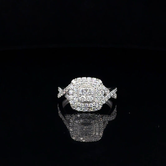 LADIES DIAMOND RING