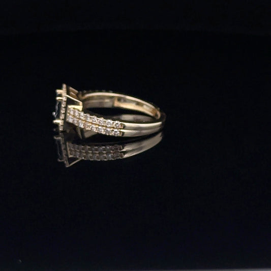 LADIES DIAMOND RING