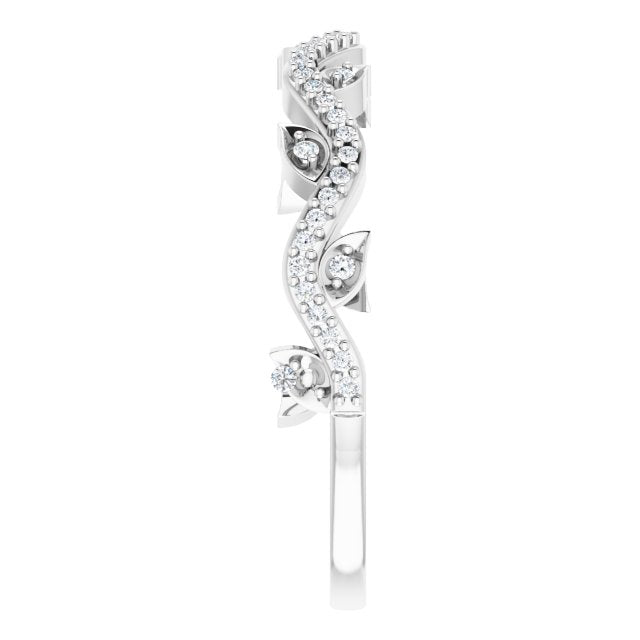 14k-white-gold-1/8-ctw-natural-diamond-leaf-ring