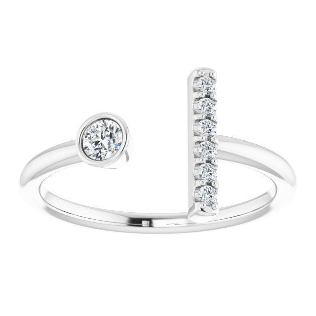 14k-white-gold-1/6-ctw-natural-diamond-bar-ring