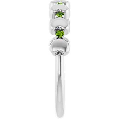 14k-white-gold-natural-peridot-heart-stackable-ring