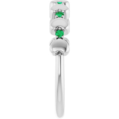 14k-white-gold-natural-emerald-heart-stackable-ring