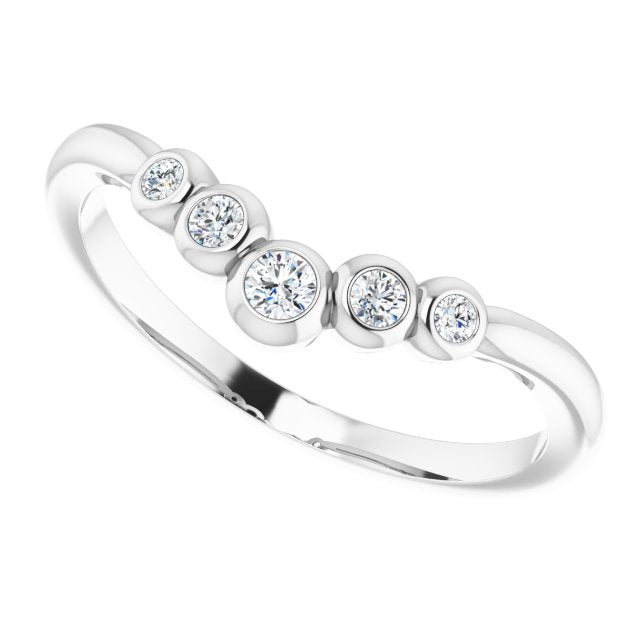 14k-white-gold-1/10-ctw-natural-diamond-graduated-v-ring
