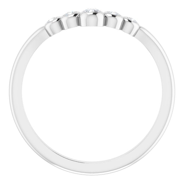 14k-white-gold-1/10-ctw-natural-diamond-graduated-v-ring
