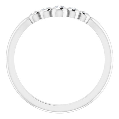 14k-white-gold-1/10-ctw-natural-diamond-graduated-v-ring