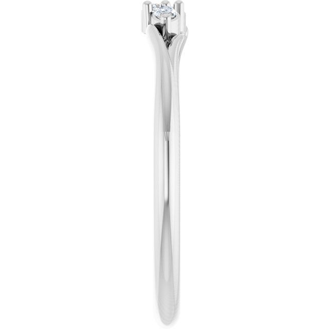 14k-white-gold-1/10-ctw-natural-diamond-ring
