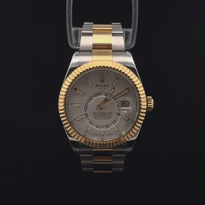 SKY-DWELLER
