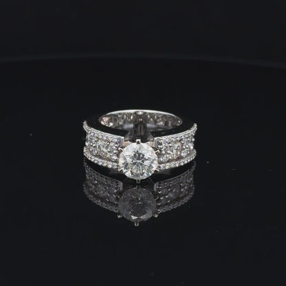 LADIES DIAMOND RING