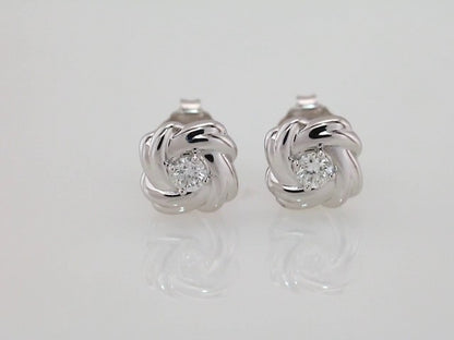 14k-white-gold-1/5-ctw-natural-diamond-knot-earrings