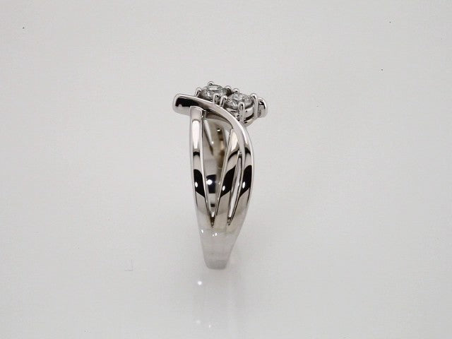 14k-white-gold-1/4-ctw-natural-diamond-two-stone-ring