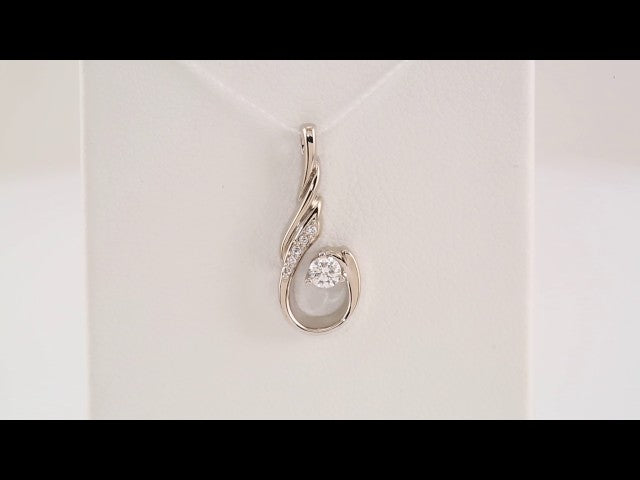 14k-white-gold-1/10-ctw-natural-diamond-pendant