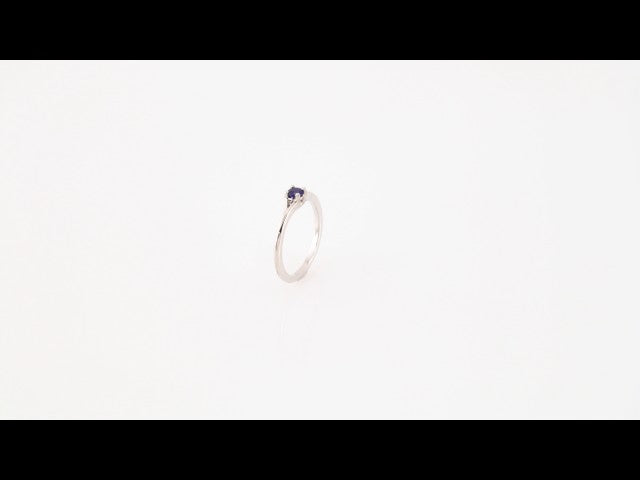 14k-white-gold-natural-amethyst-youth-solitaire-ring