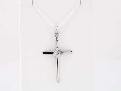 14k-white-gold-1/10-ctw-natural-diamond-cross-pendant